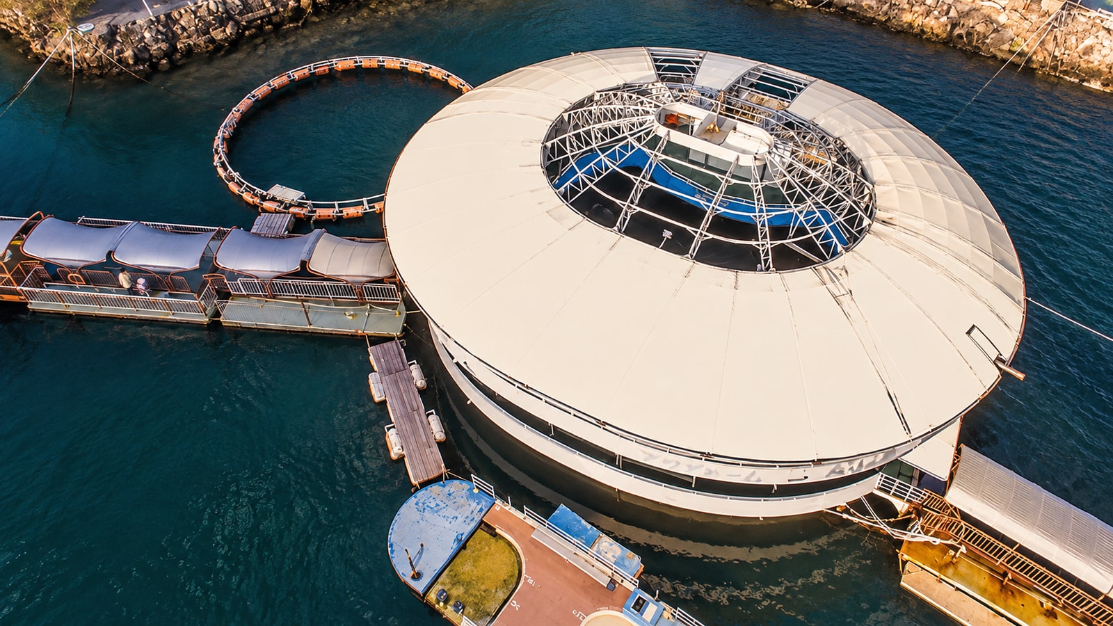 下田海中水族館（AIイメージ画像）